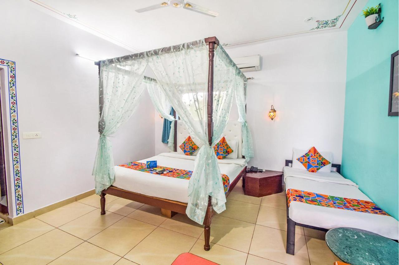 Fabhotel Everest International Udaipur Eksteriør bilde