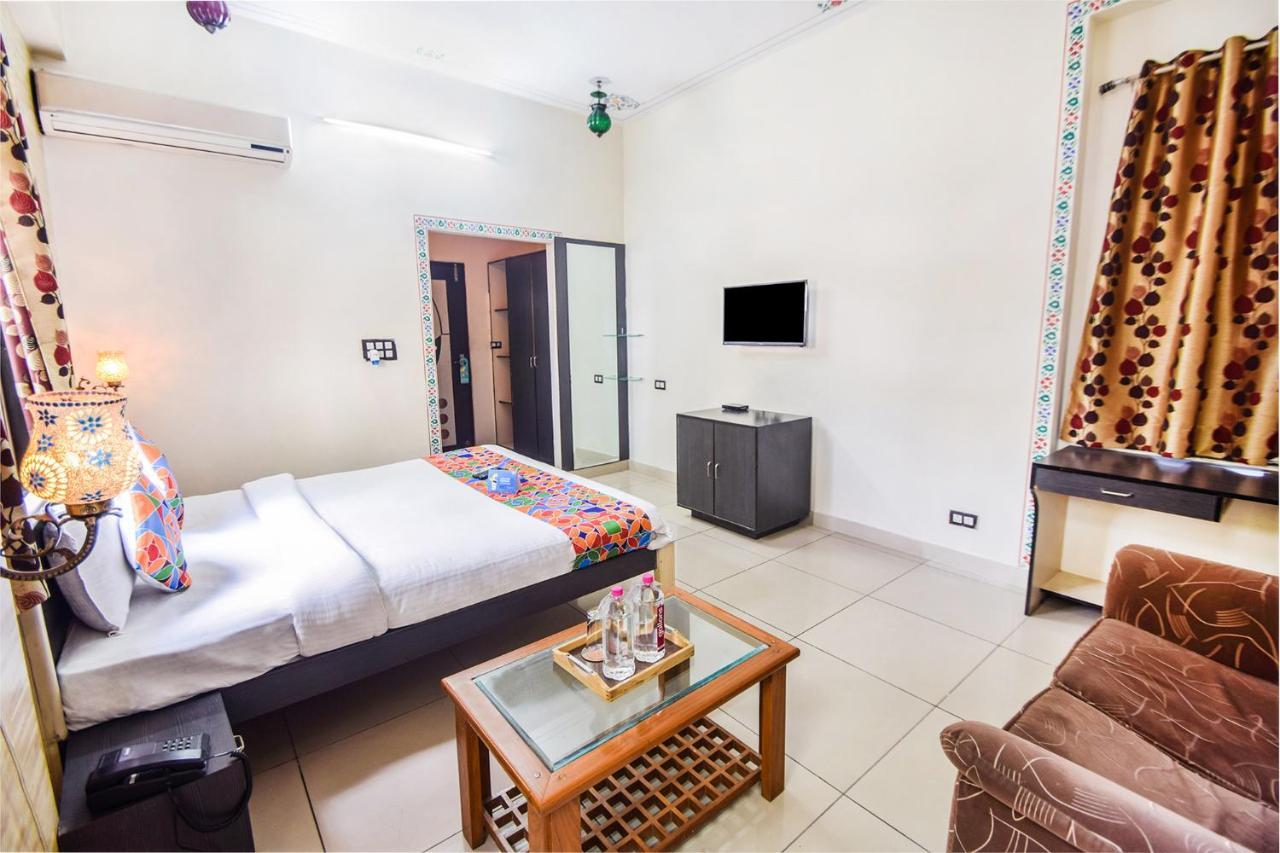 Fabhotel Everest International Udaipur Eksteriør bilde